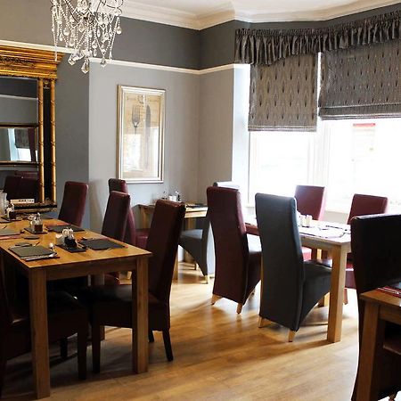Hazeldene Guest House Selby Buitenkant foto